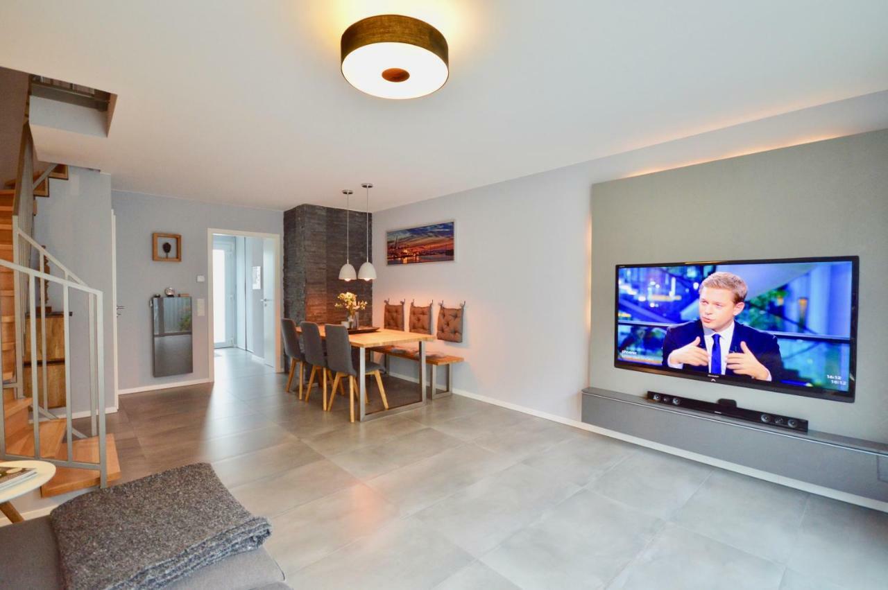 Ferienwohnung Urbaner Lifestyle im klimaneutralen Effizienzhaus Hamburg Exterior foto