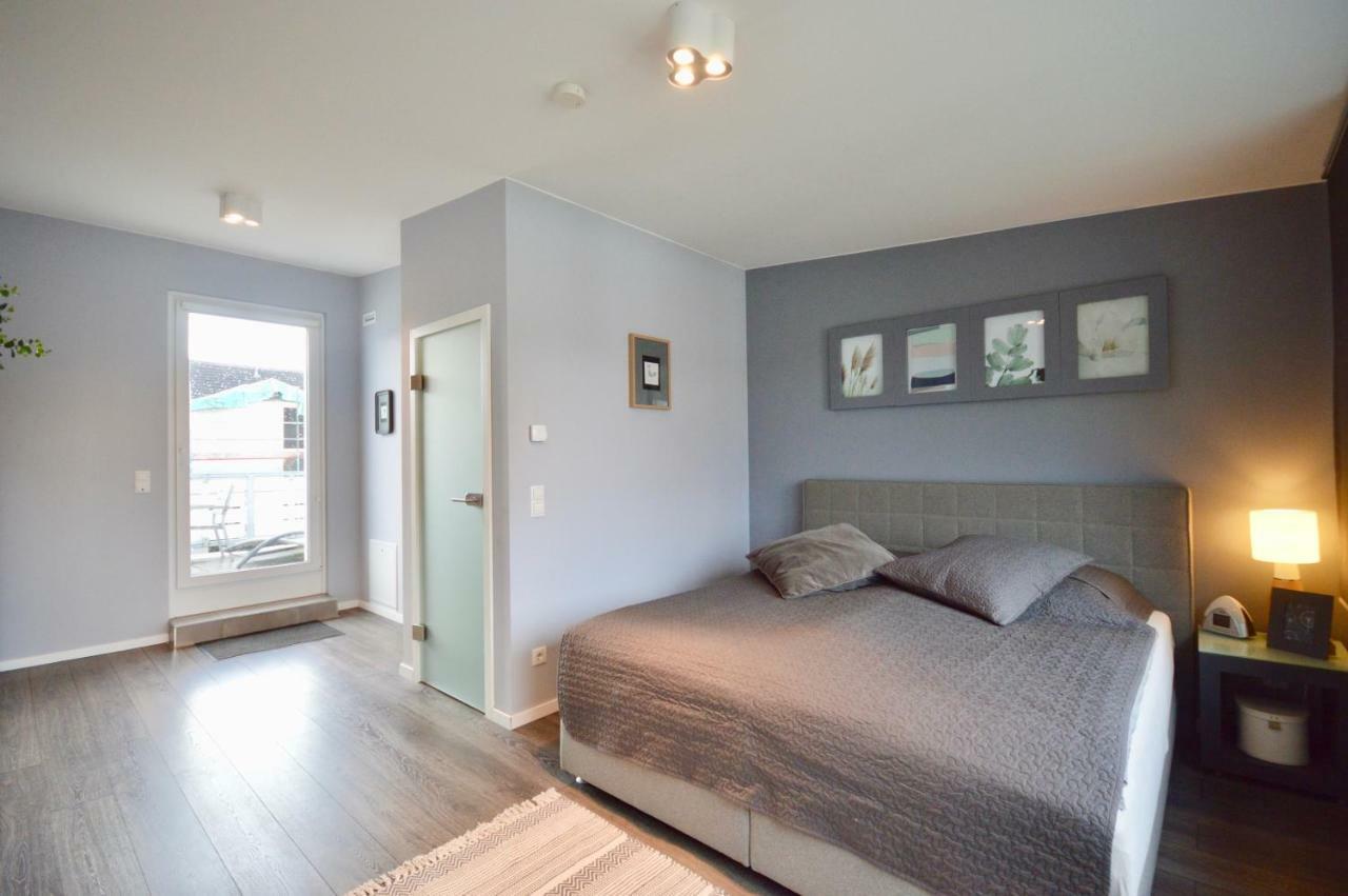 Ferienwohnung Urbaner Lifestyle im klimaneutralen Effizienzhaus Hamburg Exterior foto